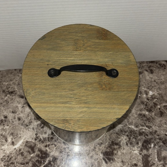 Festive Thanksgiving Decor • Fall Farmhouse Tin Metal Large Canister - Picture 2 of 6